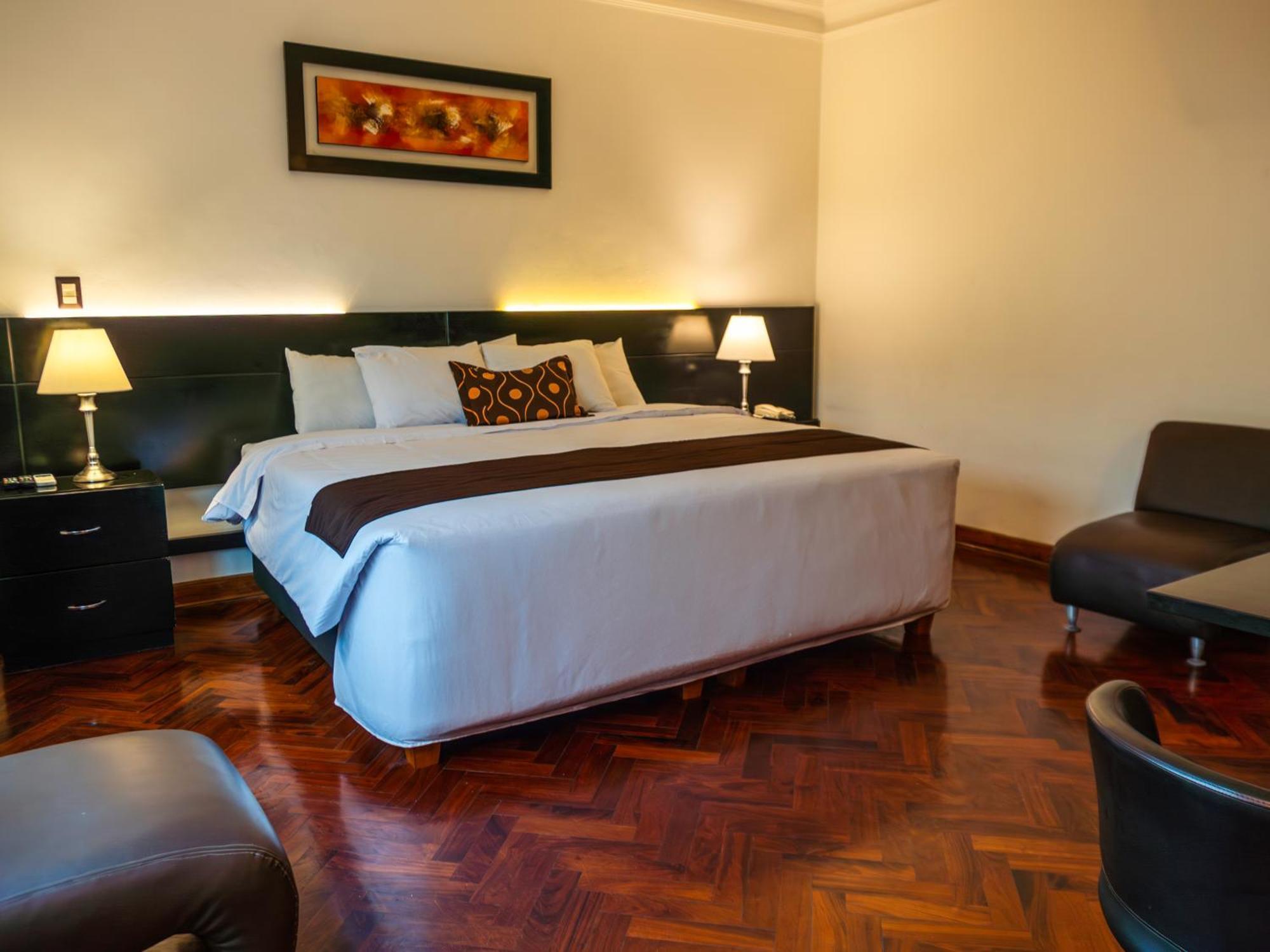 Ferre De Hotel