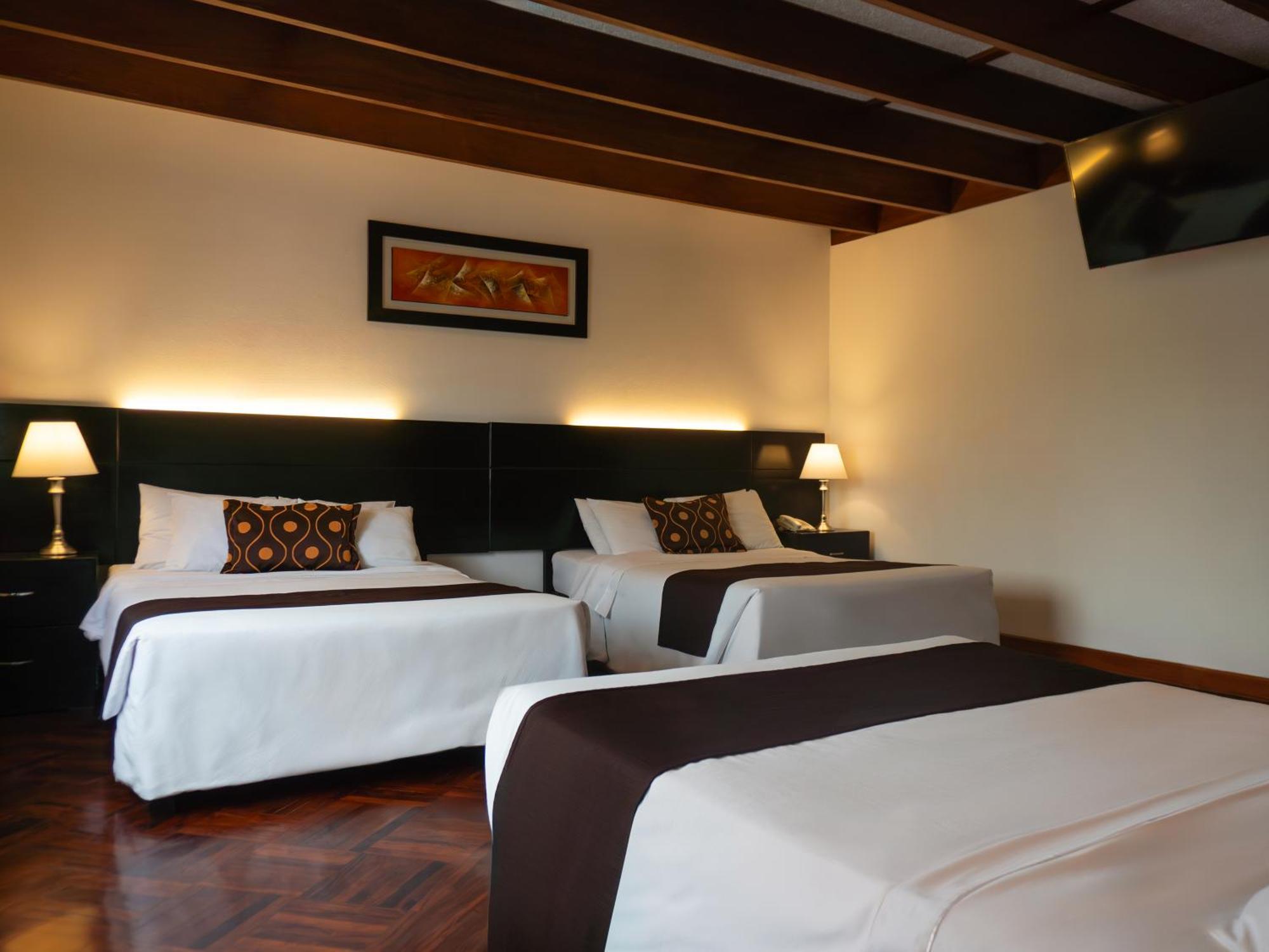Ferre De Hotel 3*